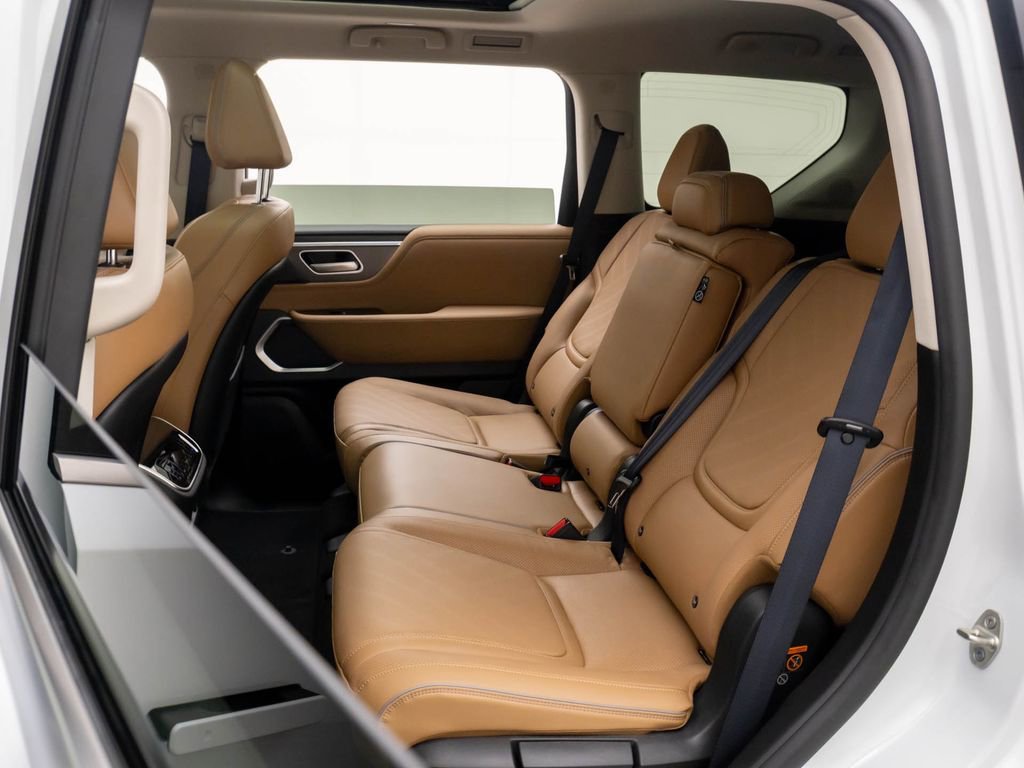 New 2026 INFINITI QX80 Luxe w/ Cargo Package image 16