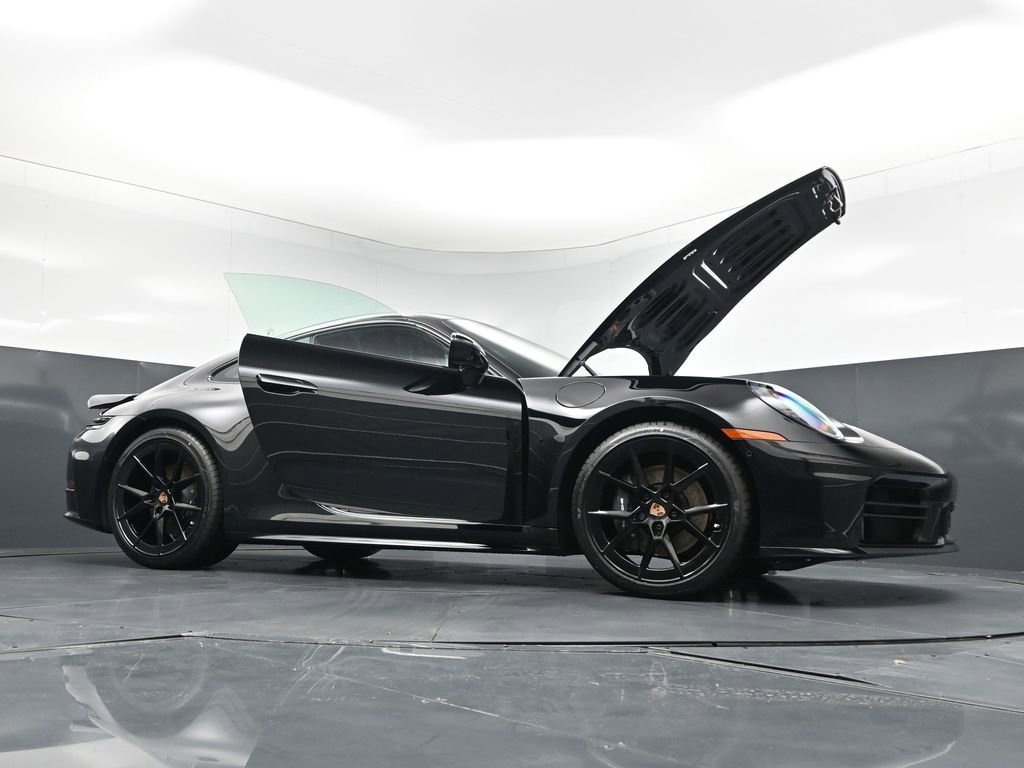 New 2026 Porsche 911 Carrera RWD image 33