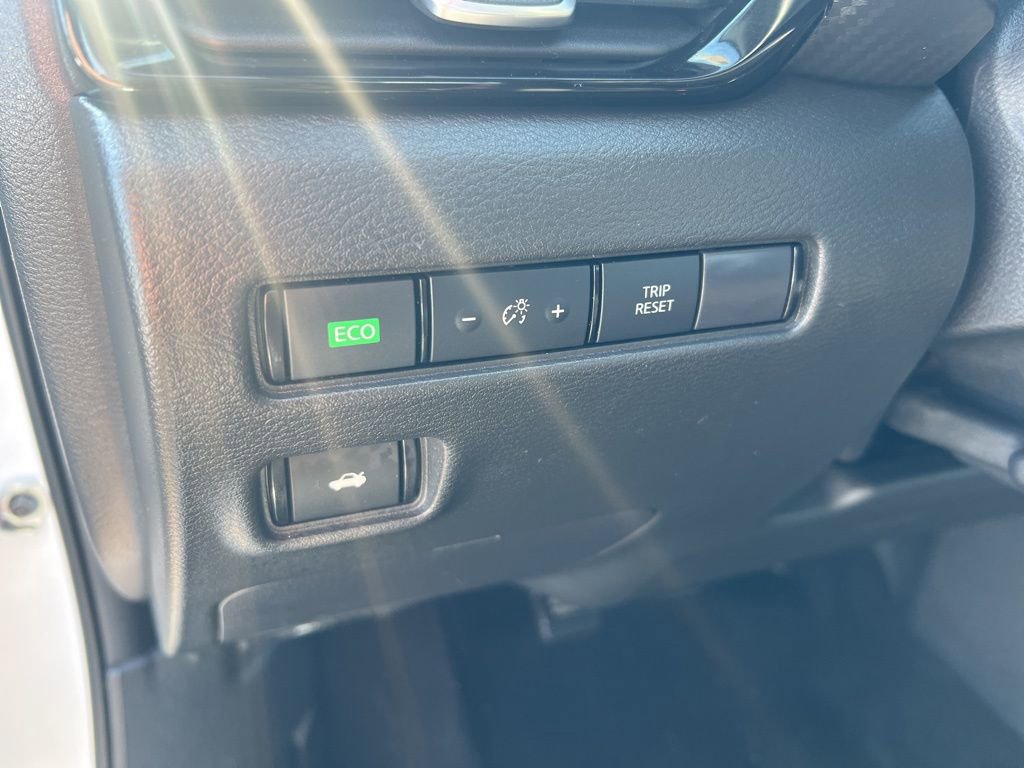 Certified 2023 Nissan Sentra SV image 47