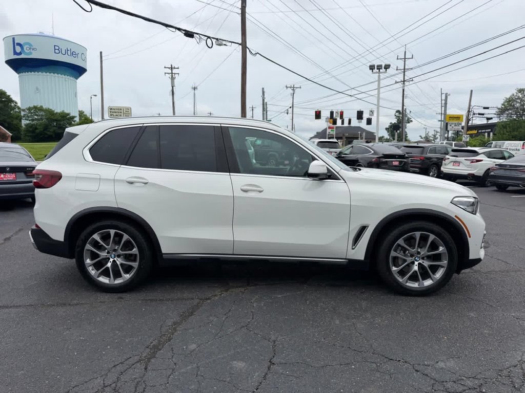 Used 2023 BMW X5 xDrive40i AWD/4WD image 5