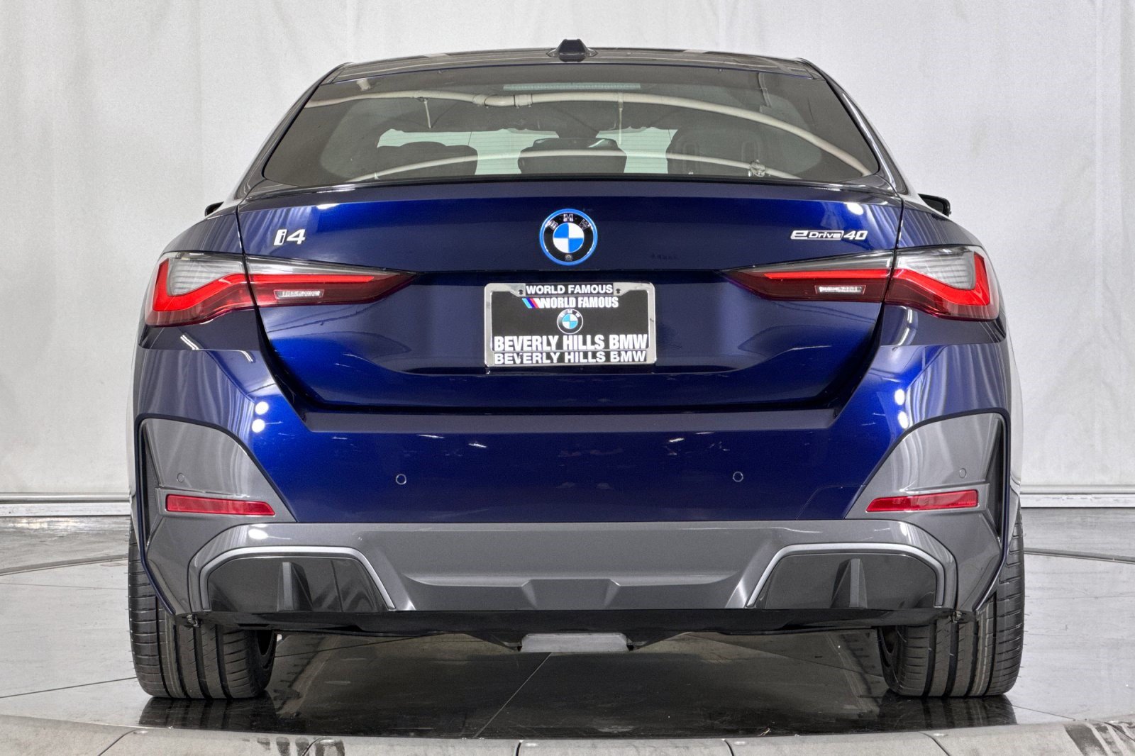 Used 2024 BMW i4 eDrive40 w/ M Sport Package RWD image 10