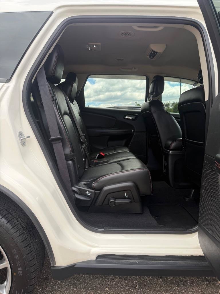 Used 2019 Dodge Journey GT w/ Driver Convenience Group AWD/4WD image 19