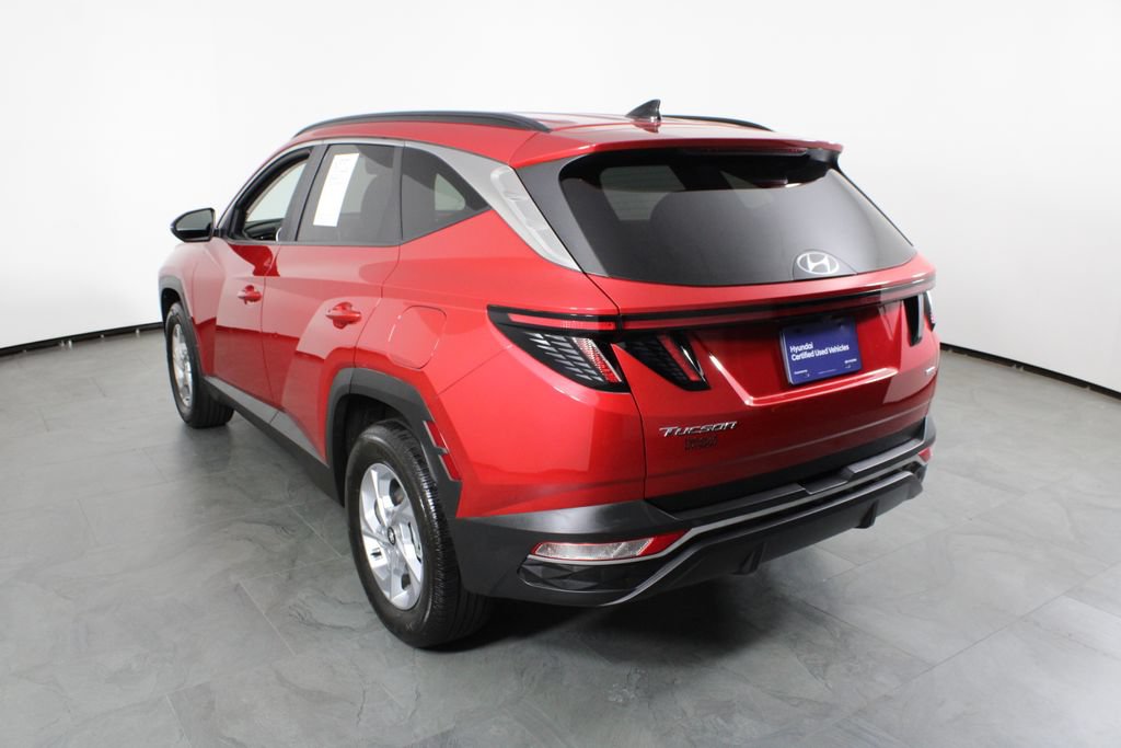 Certified 2022 Hyundai Tucson SEL AWD/4WD image 16