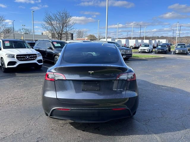 Used 2024 Tesla Model Y Long Range image 5