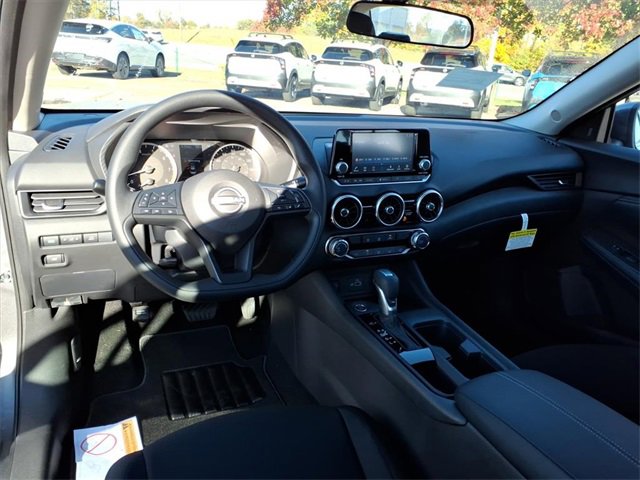 New 2025 Nissan Sentra S image 9