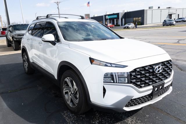 Used 2023 Hyundai Santa Fe SEL FWD image 4