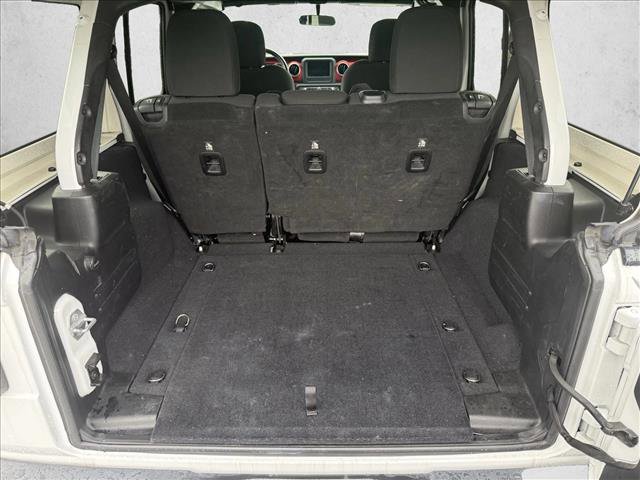 Used 2018 Jeep Wrangler Unlimited Rubicon image 17
