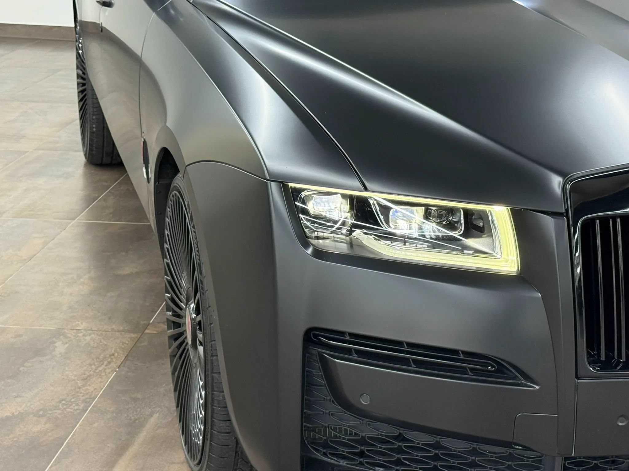 Used 2022 Rolls-Royce Ghost AWD/4WD image 27