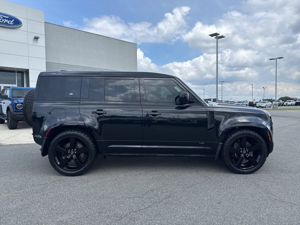 Used 2022 Land Rover Defender 110 V8 image 2