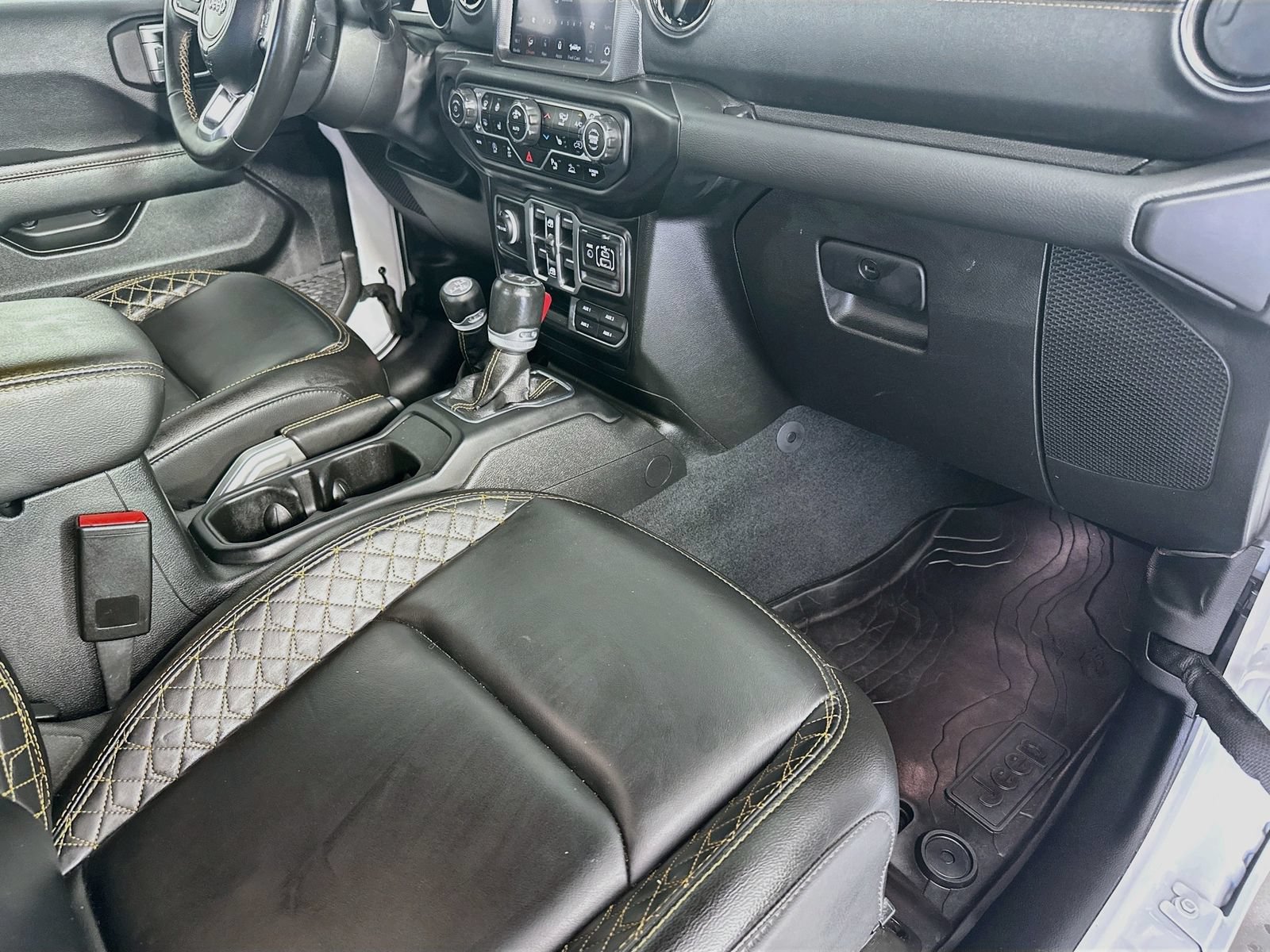 Used 2022 Jeep Gladiator Overland AWD/4WD image 33