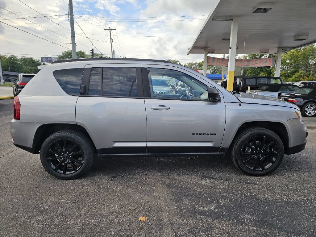 Used 2015 Jeep Compass Sport w/ Power Value Group AWD/4WD image 18