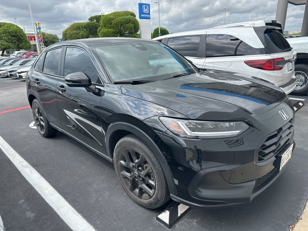 Certified 2023 Honda HR-V Sport image 3