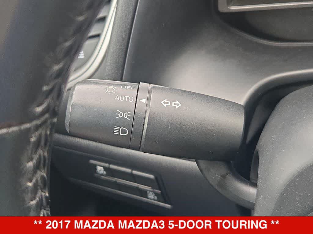 Used 2017 MAZDA MAZDA3 Touring FWD image 25