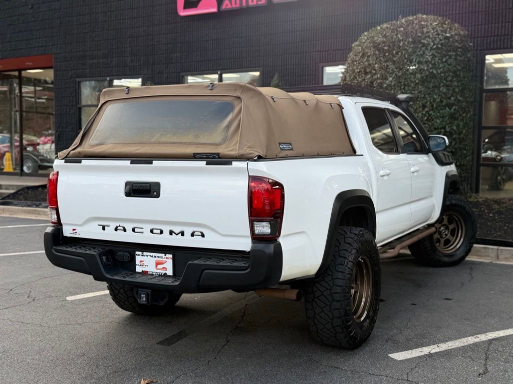 Used 2019 Toyota Tacoma TRD Off-Road image 12