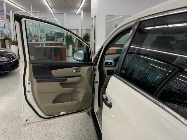 Used 2016 Honda Odyssey LX image 30