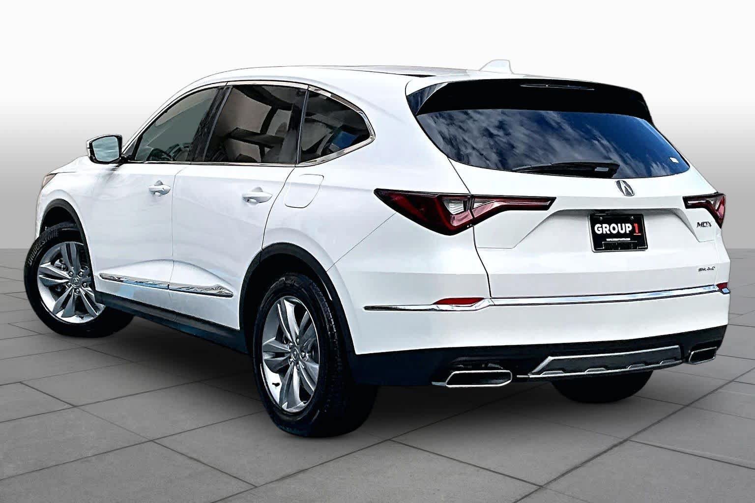 Used 2026 Acura MDX SH-AWD image 24