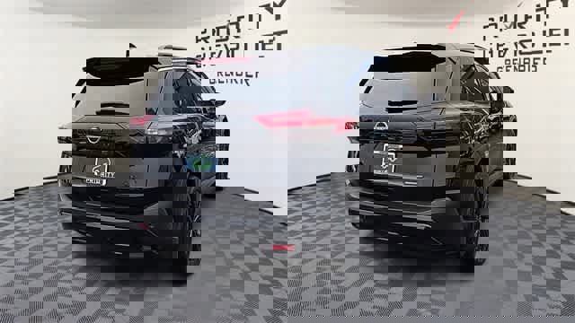 Used 2023 Nissan Rogue SV w/ SV Premium B Package image 8