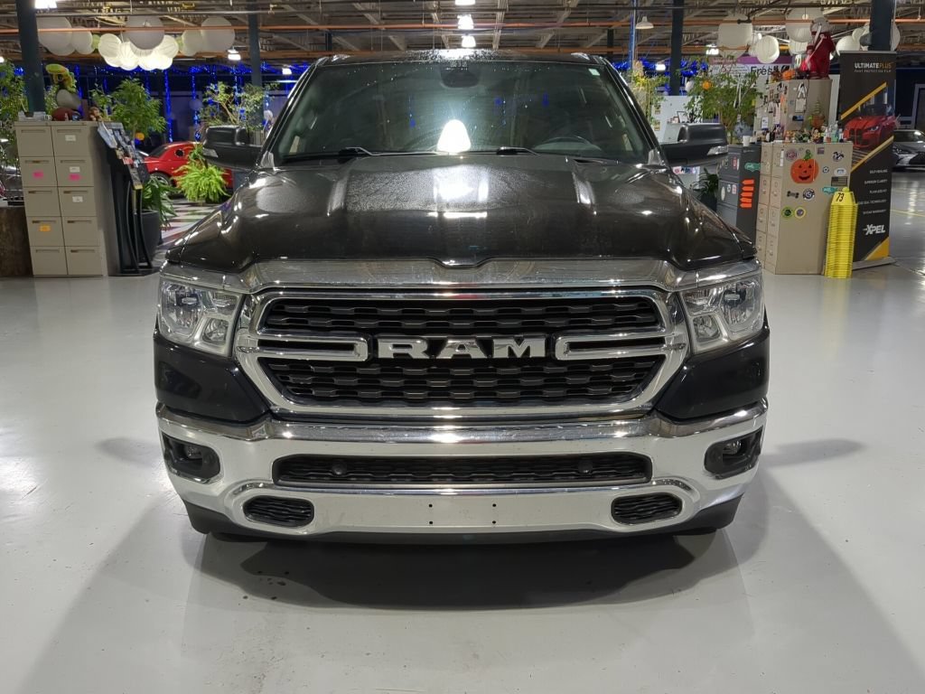 Used 2022 RAM 1500 Big Horn AWD/4WD image 3