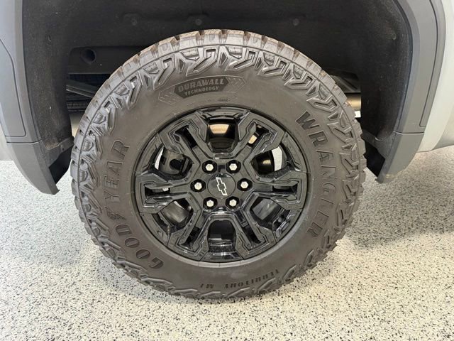 Used 2021 GMC Sierra 1500 AT4 w/ AT4 Premium Package AWD/4WD image 32