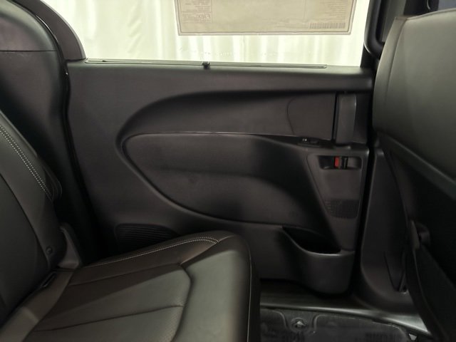 New 2026 Chrysler Voyager LX image 31