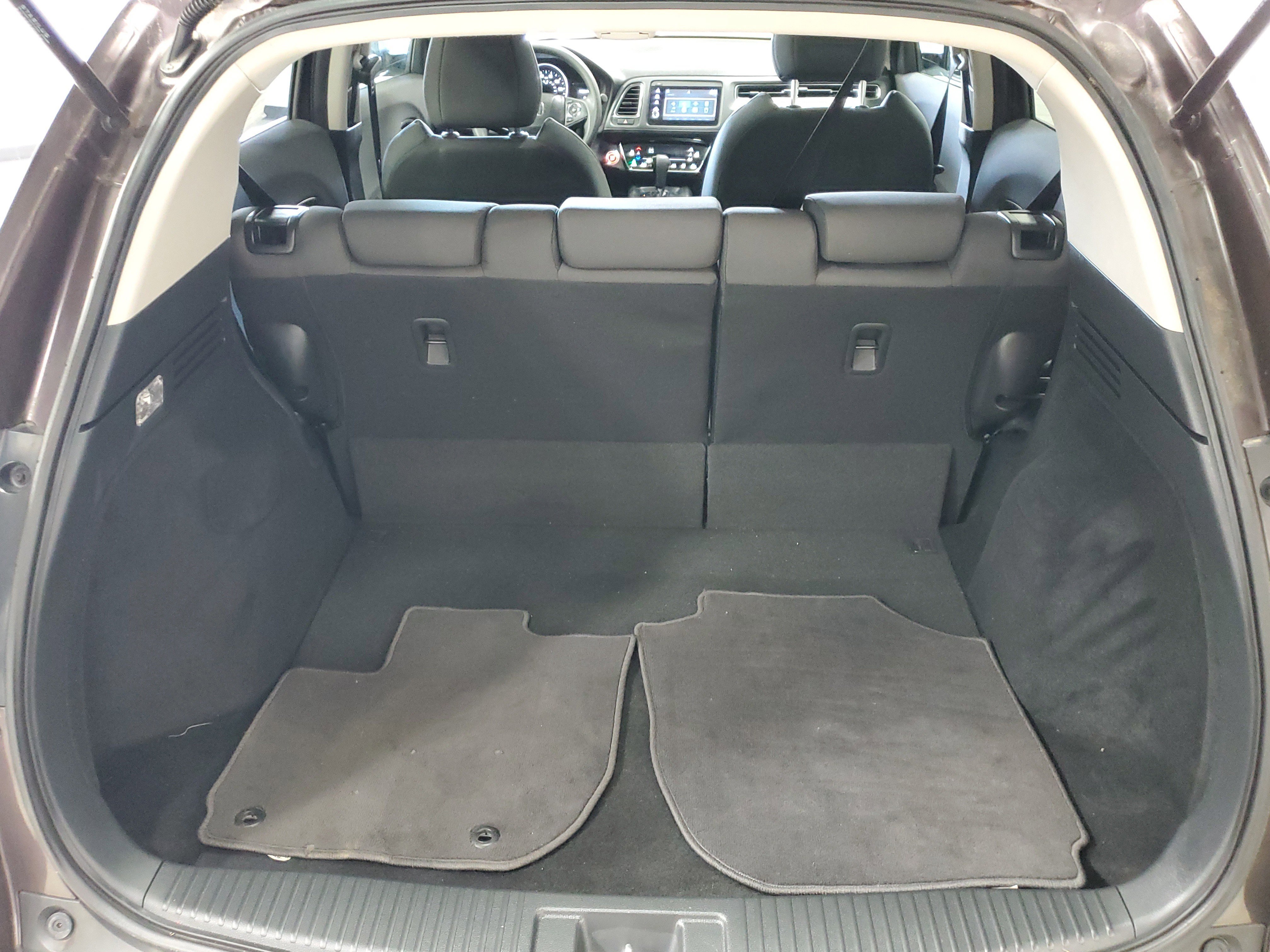 Used 2022 Honda HR-V EX image 10