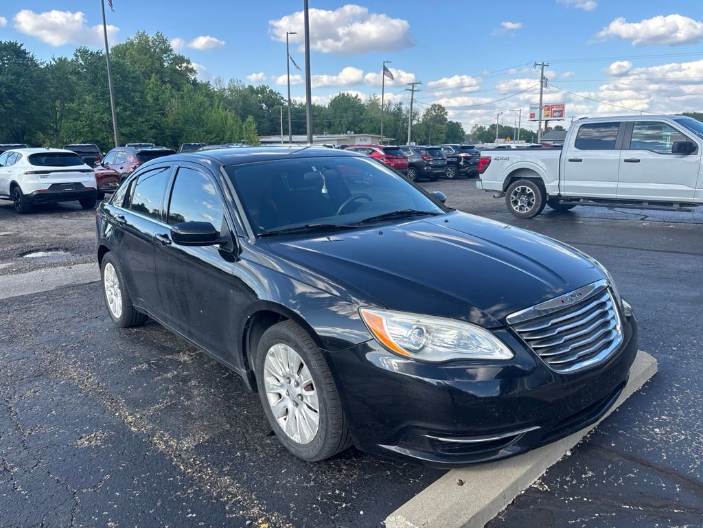 Used 2012 Chrysler 200 LX FWD image 3