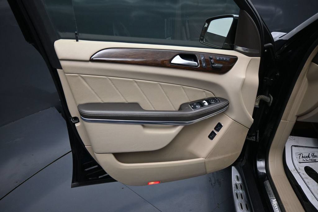 Used 2014 Mercedes-Benz GL 450 4MATIC image 10