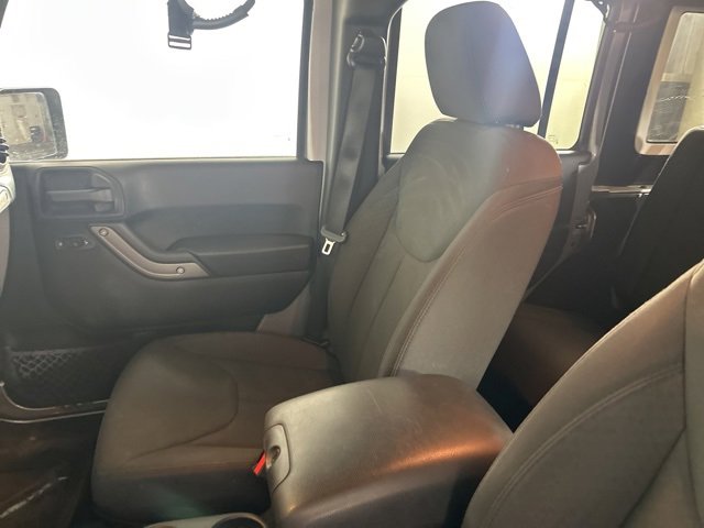 Used 2018 Jeep Wrangler Unlimited Sport S image 16