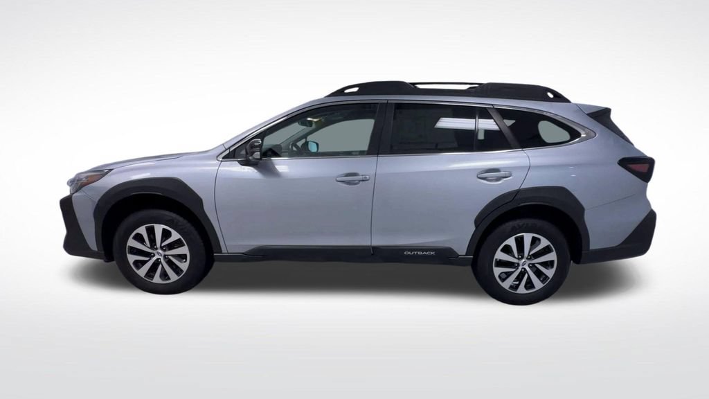 Used 2024 Subaru Outback Premium AWD/4WD image 5