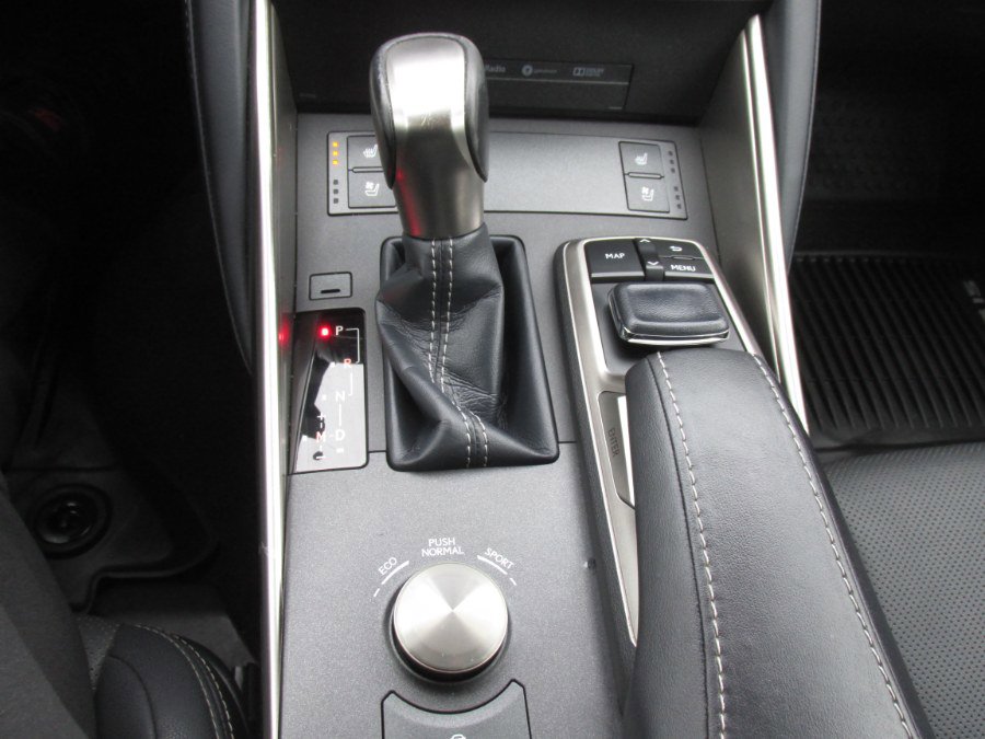 Used 2020 Lexus IS 300 AWD w/ Premium Package image 38