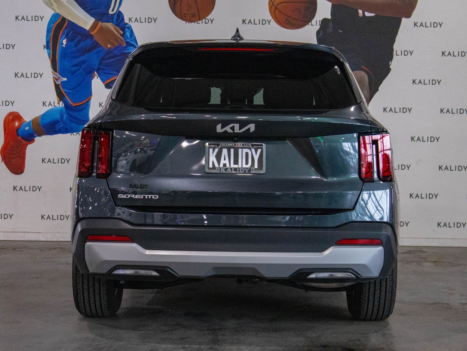Used 2025 Kia Sorento LX image 22