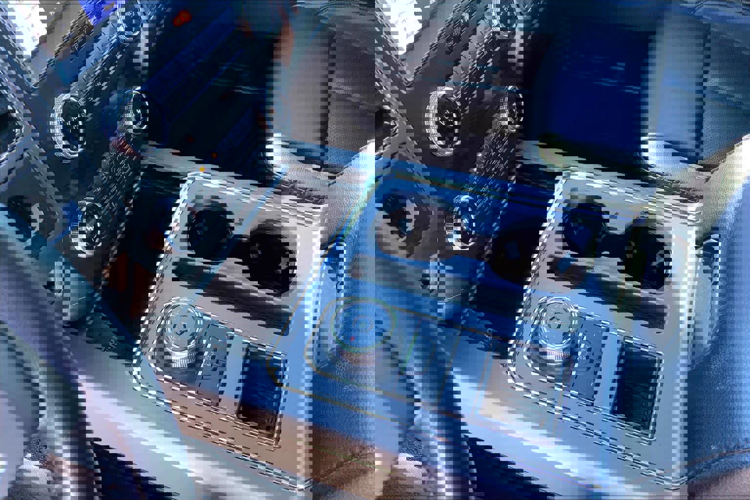 Certified 2021 Ford Expedition XLT image 17