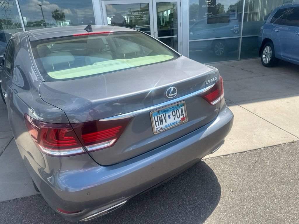 Used 2017 Lexus LS 460 AWD w/ Comfort Package image 9