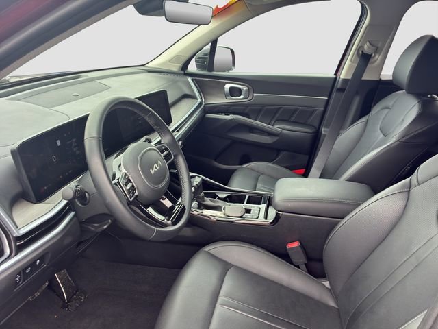 Used 2025 Kia Sorento SX image 12