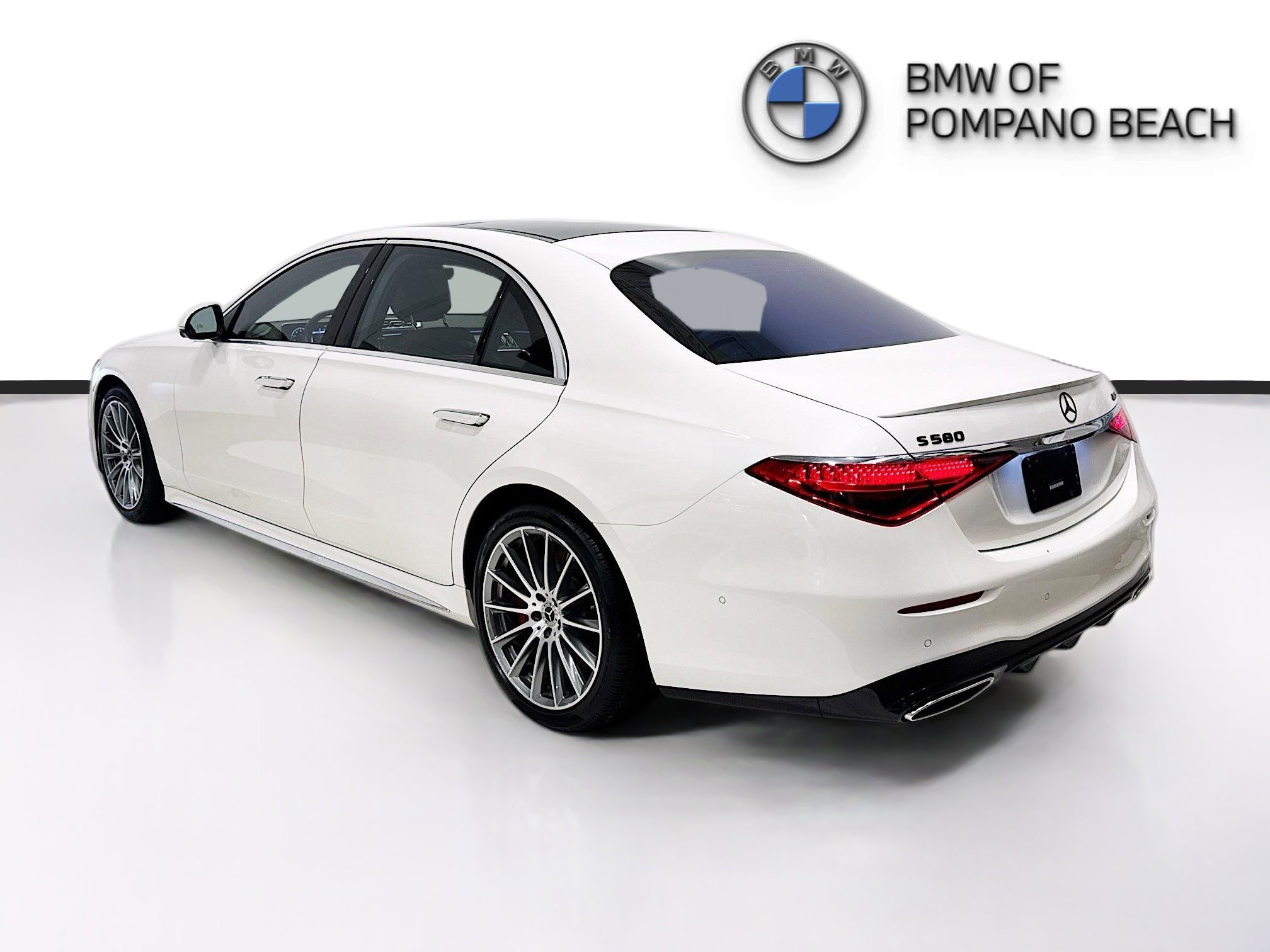 Used 2022 Mercedes-Benz S 580 4MATIC Sedan image 6