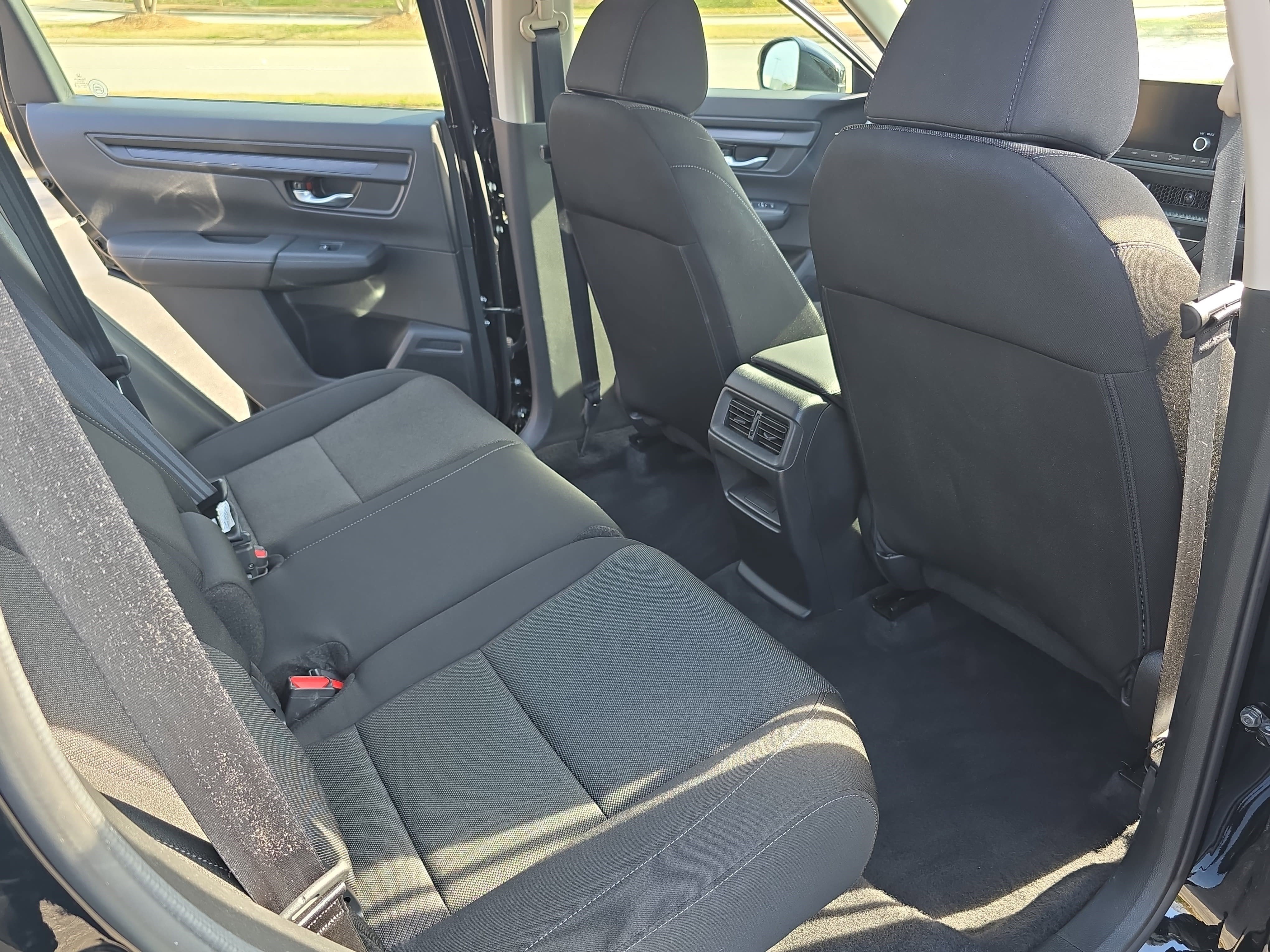 Used 2023 Honda CR-V LX image 11