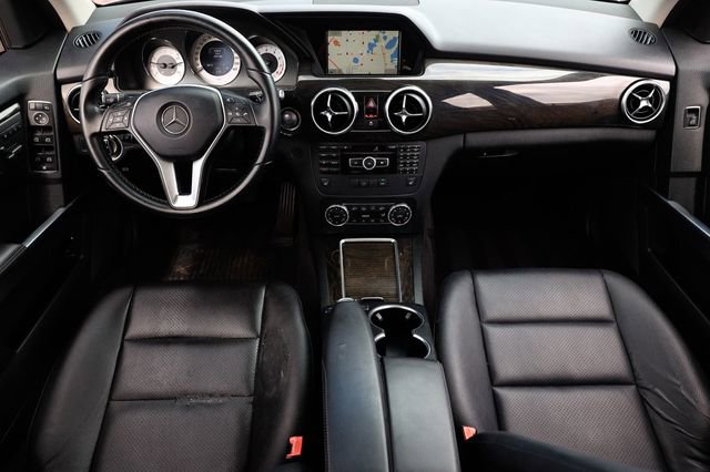 Used 2014 Mercedes-Benz GLK 350 2WD image 2