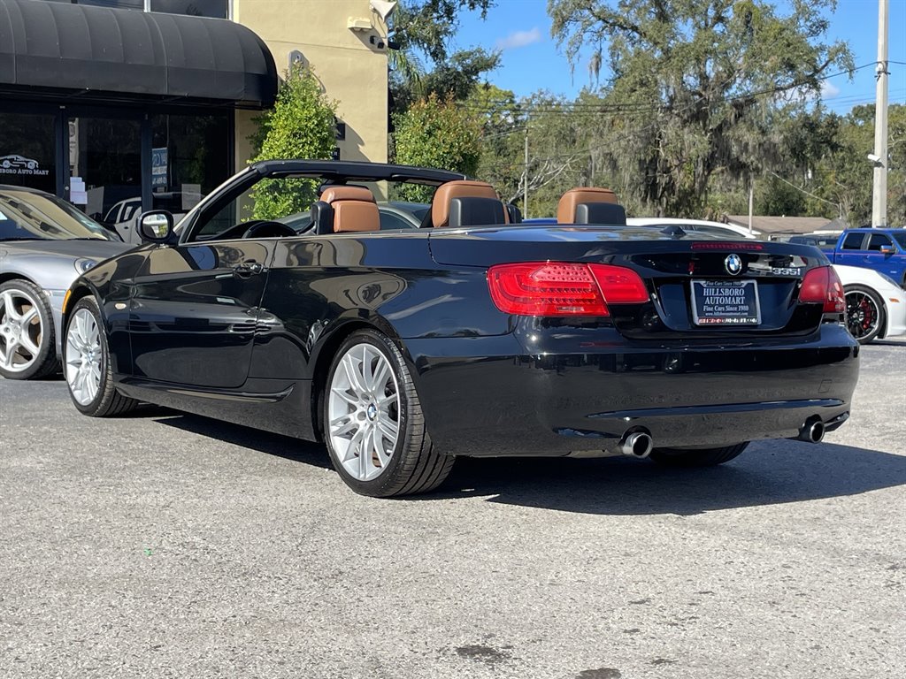 Used 2013 BMW 335i Convertible image 19