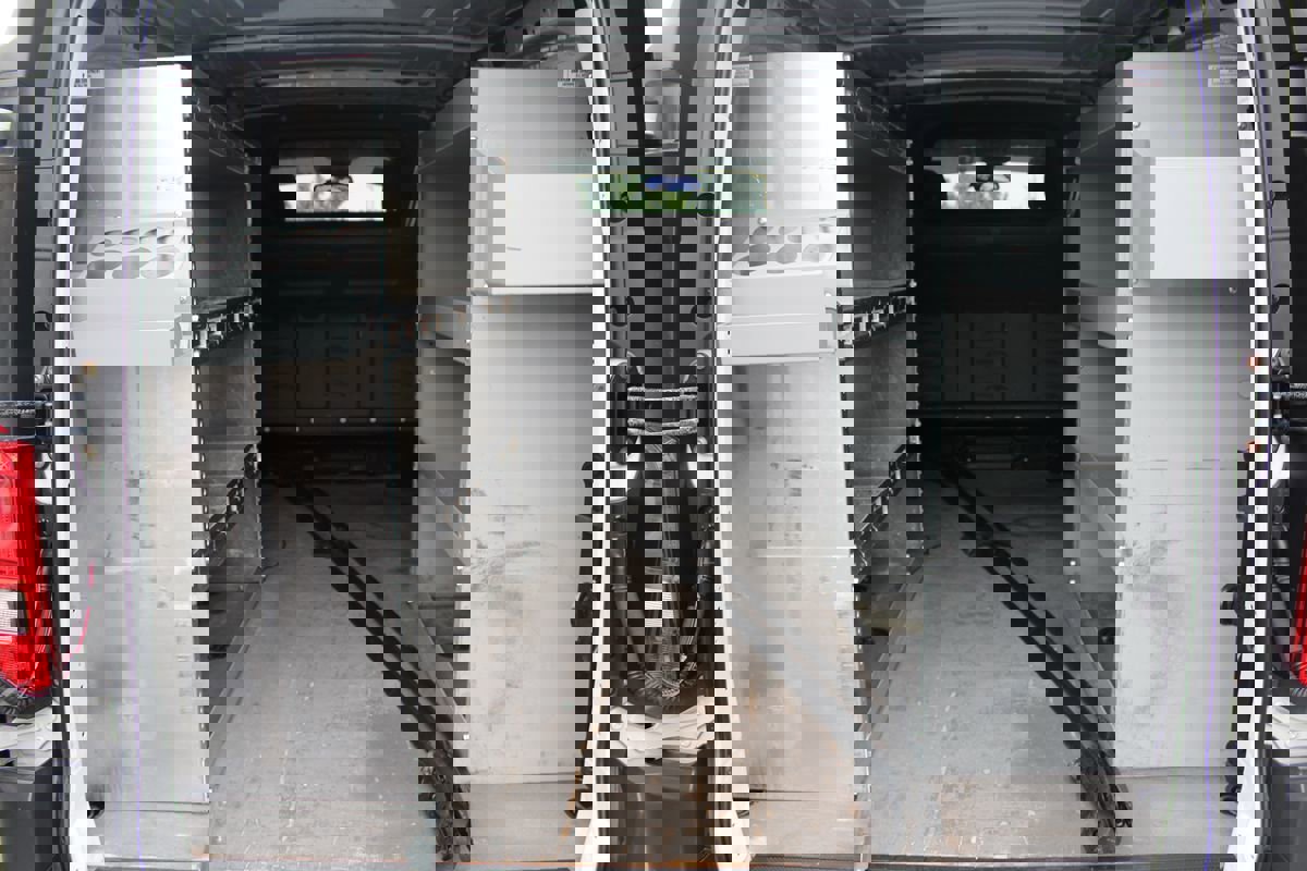 Used 2016 Mercedes-Benz Metris image 17