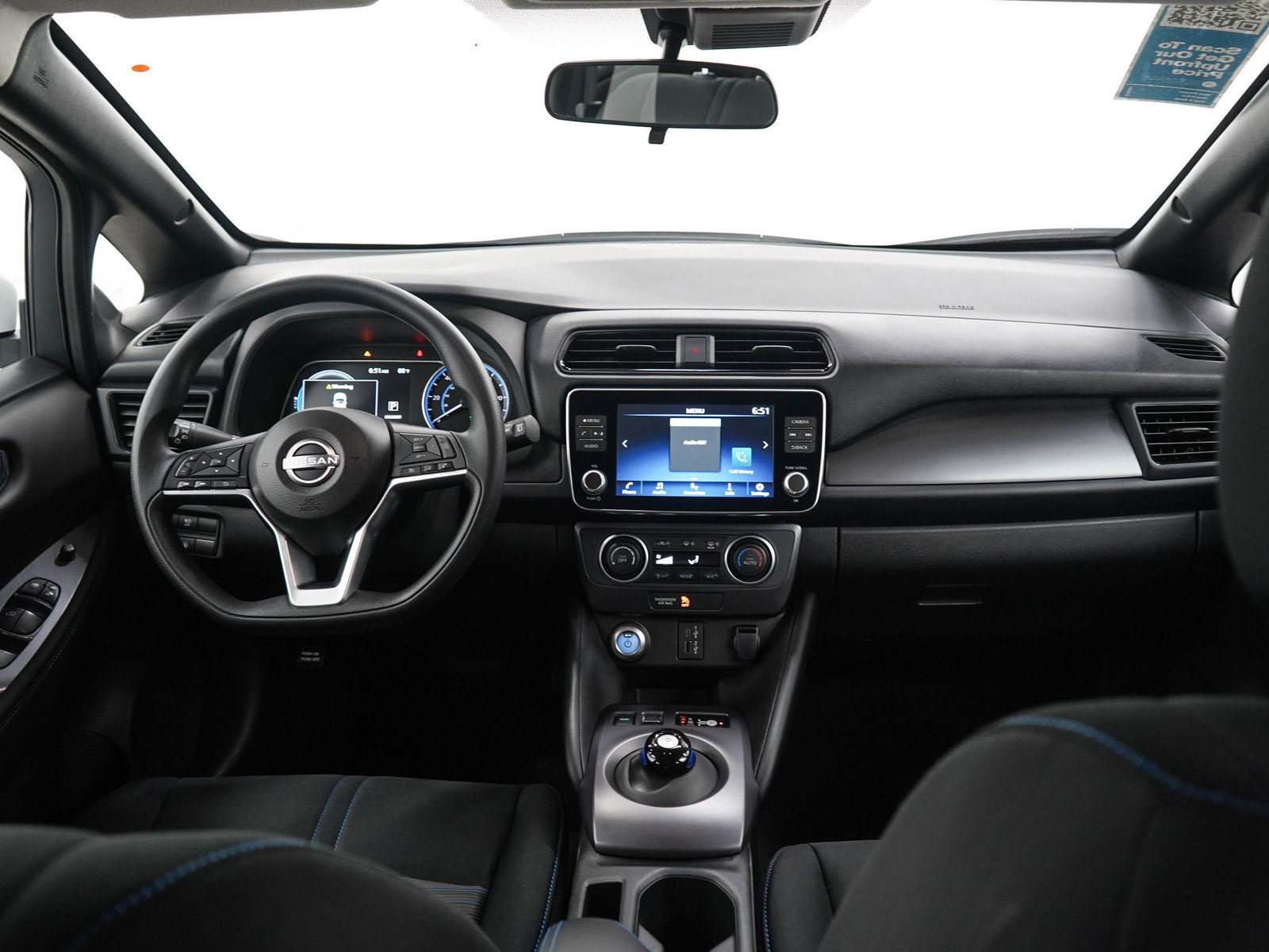 Used 2025 Nissan Leaf S FWD image 13
