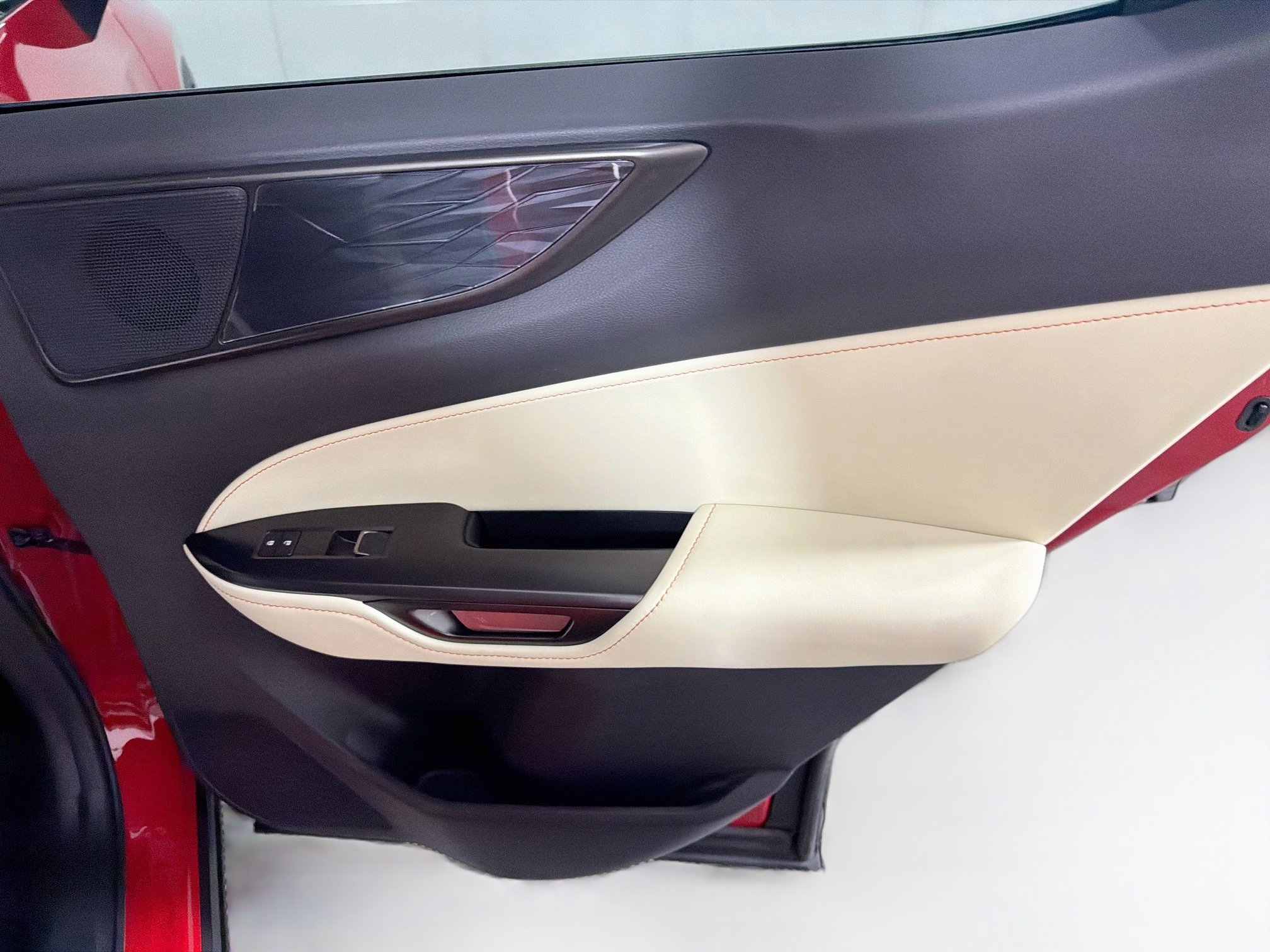 Used 2024 Lexus NX 250 FWD image 31