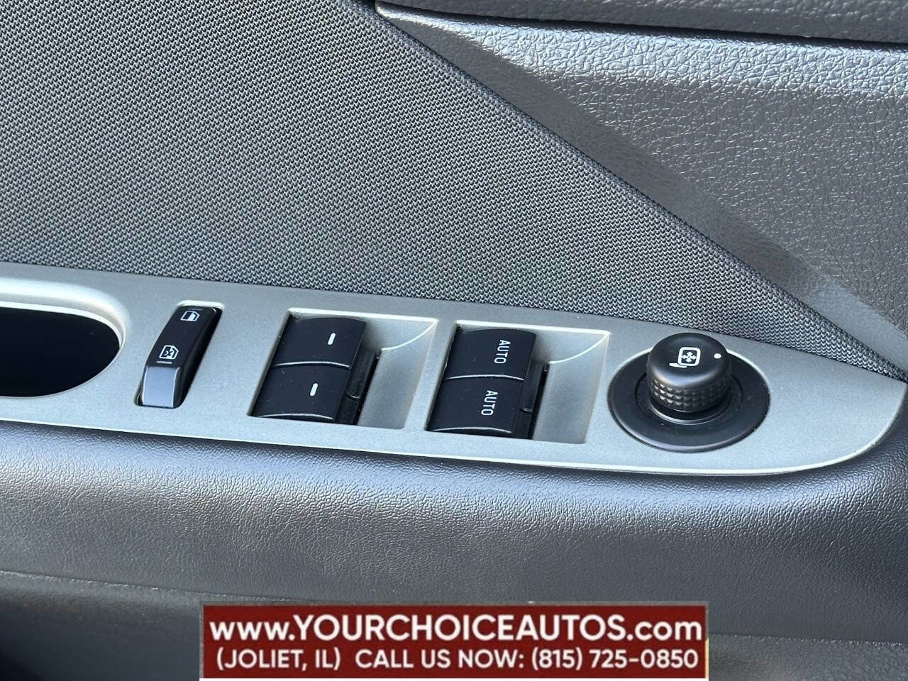 Used 2012 Ford Fusion SEL image 15