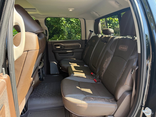 Used 2026 RAM 2500 Limited AWD/4WD image 18