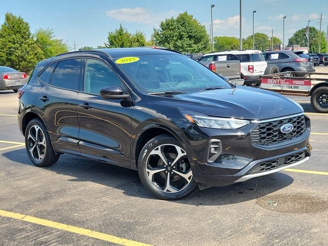 Used 2023 Ford Escape ST-Line Select w/ Tech Pack #2 AWD/4WD image 34