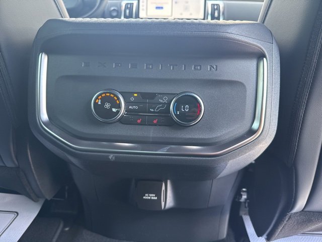 New 2025 Ford Expedition Max Platinum w/ Stealth Performance Package image 16