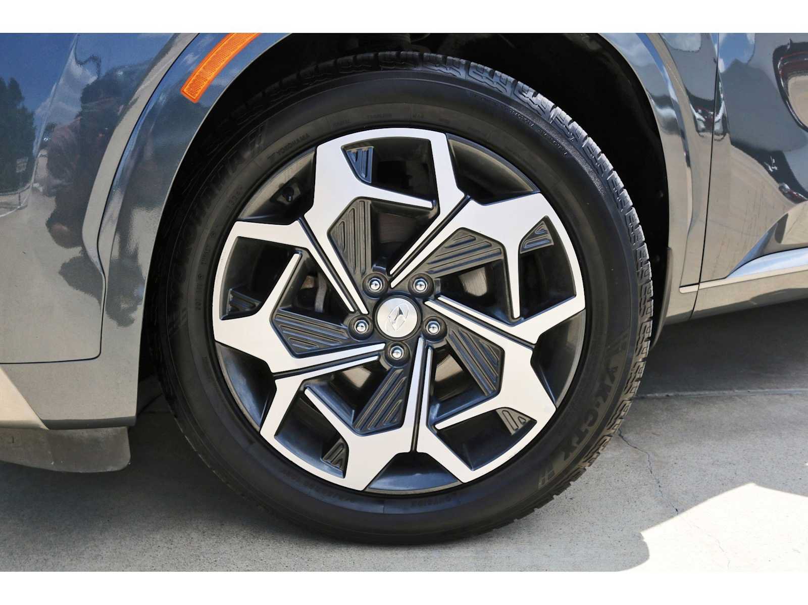Used 2022 Hyundai Palisade Calligraphy FWD image 32