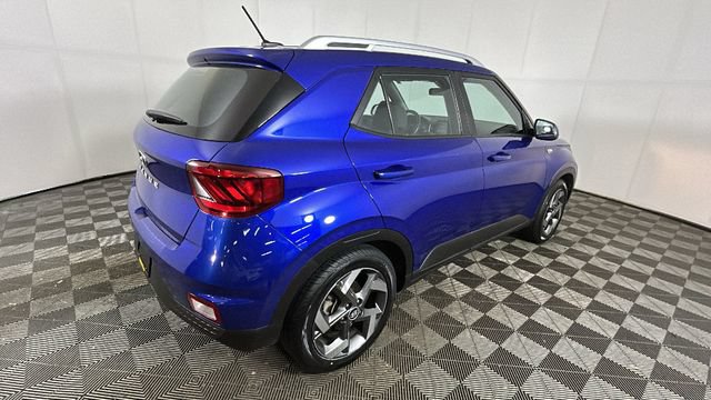 Certified 2023 Hyundai Venue SEL w/ Cargo Package FWD video 2