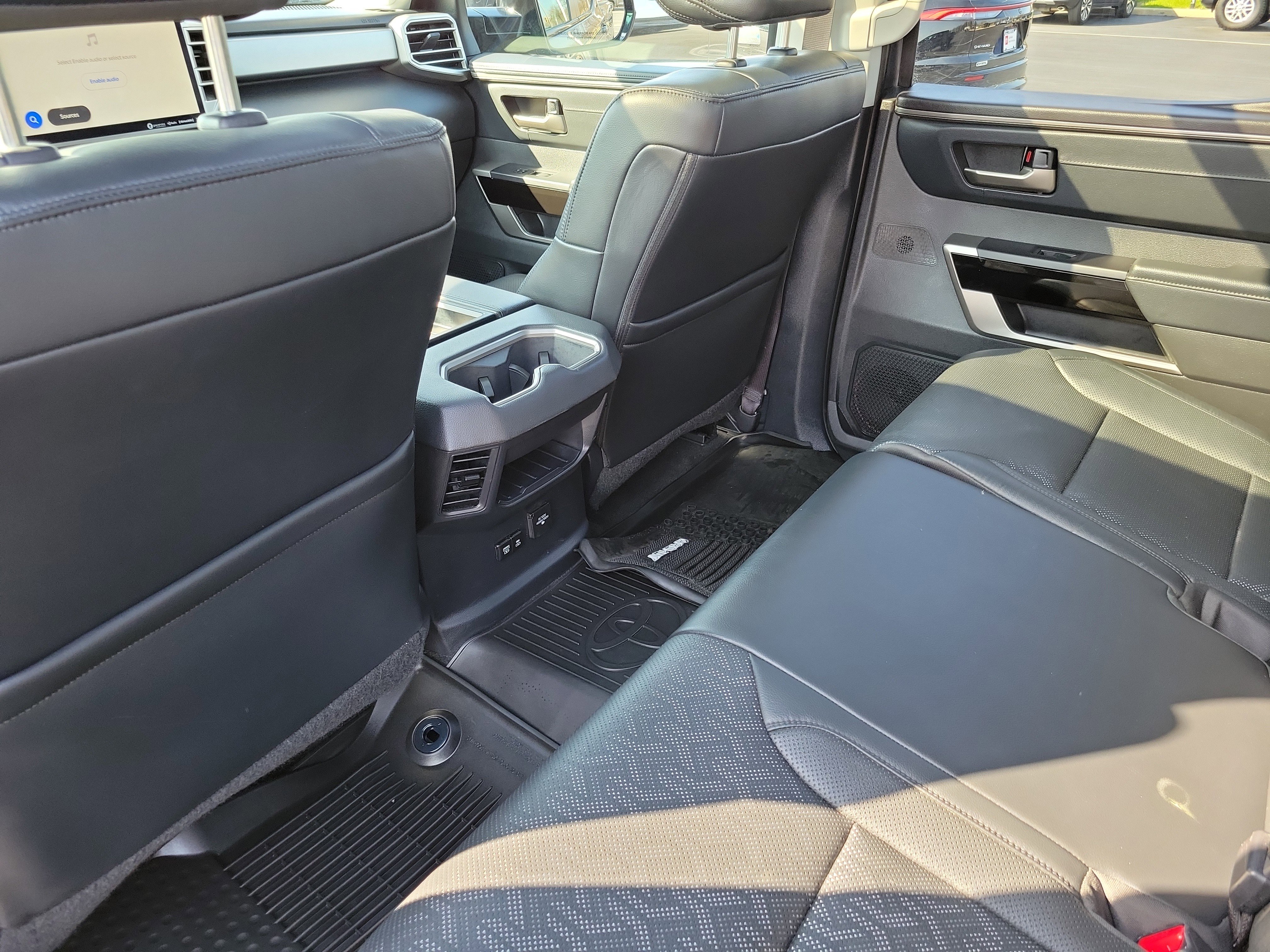 Used 2024 Toyota Tundra Limited image 9