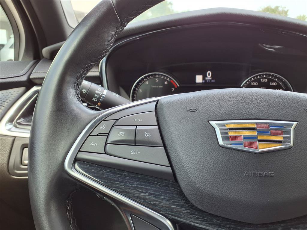 Certified 2024 Cadillac XT5 Premium Luxury FWD image 29