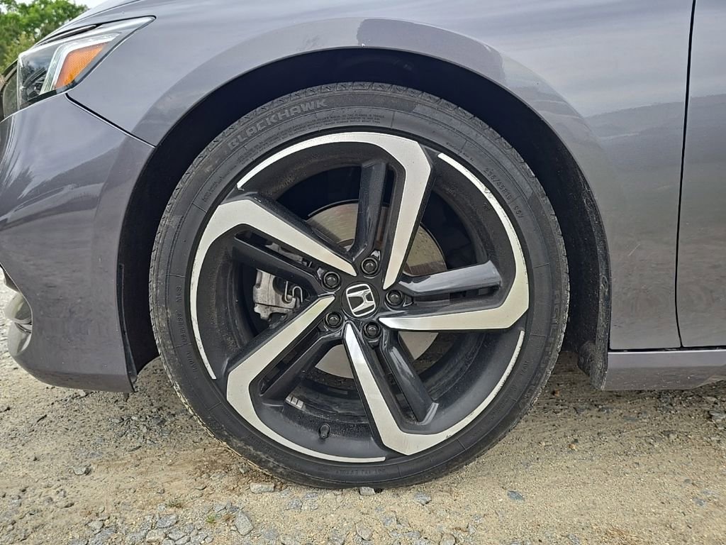 Used 2020 Honda Accord Sport image 9